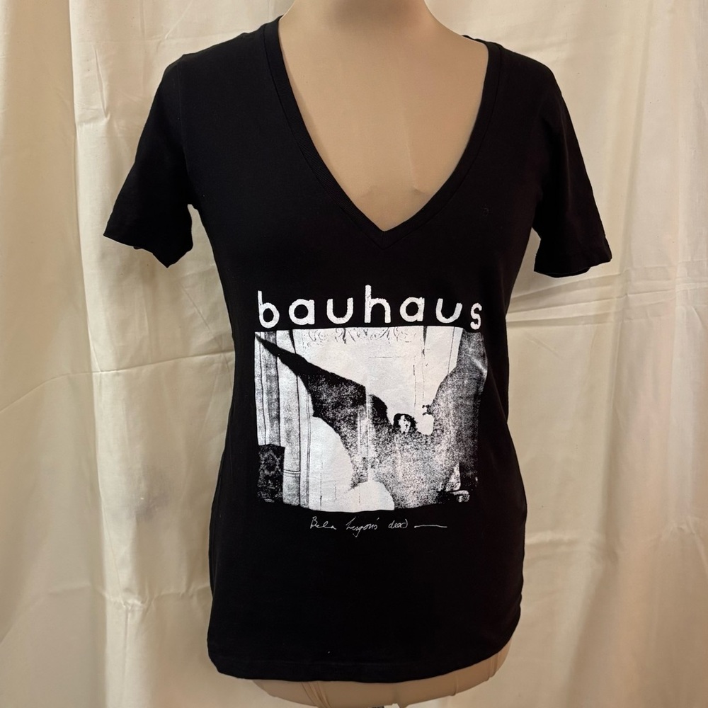 Bauhaus V-Neck Women's Tee